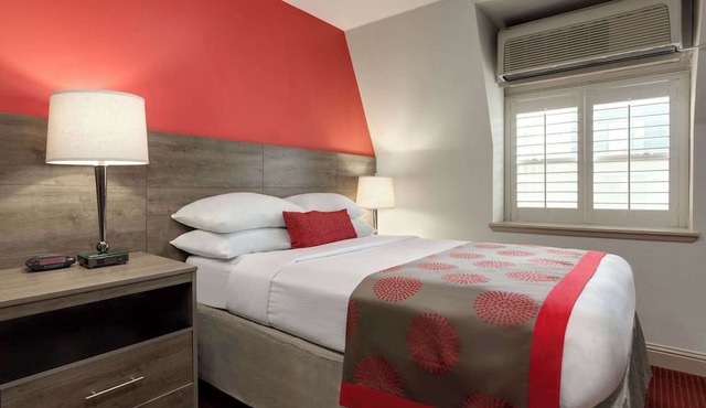 Ramada by Wyndham Oakland Downtown City Center