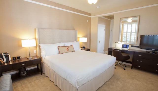 The Cardinal Hotel