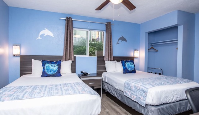 Aqua Breeze Inn