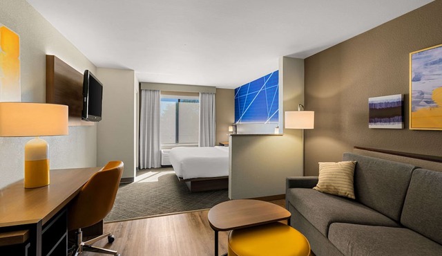 Comfort Suites Vacaville-Napa Valley Area