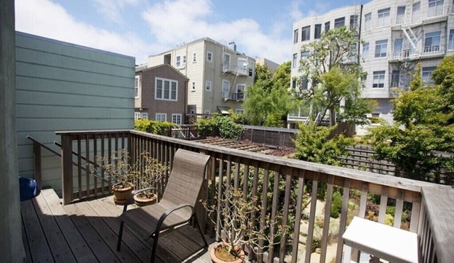 Escape To Alta Plaza Park