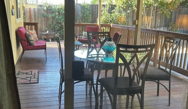 Comfort Meets Convenience – 3-Bedroom Gem in Sunny San Jose with WiFi & AC