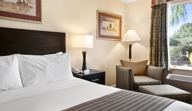 Days Inn by Wyndham Concord