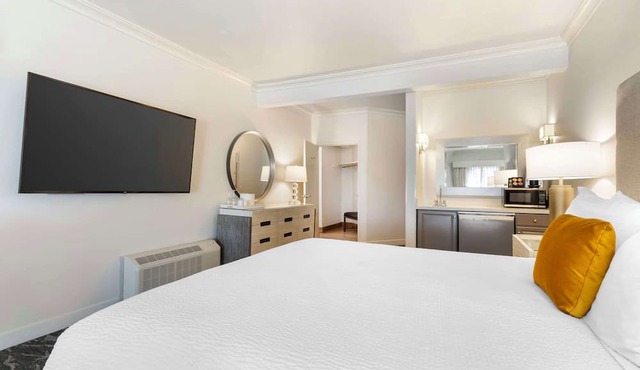 Best Western Plus Novato Oaks Inn
