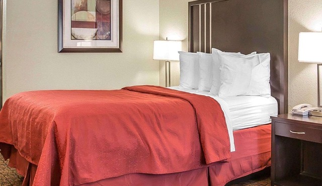 Quality Inn & Suites Woodland - Sacramento Airport