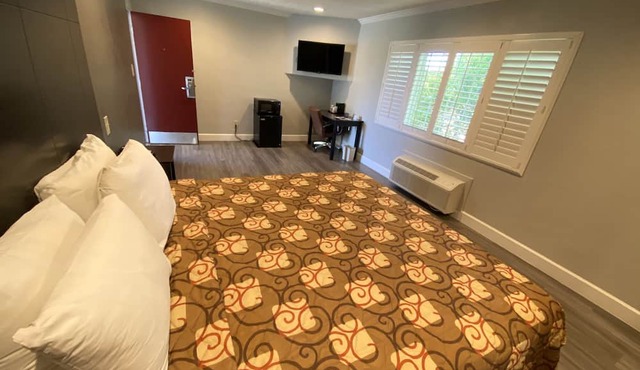 Budget Inn of Hayward