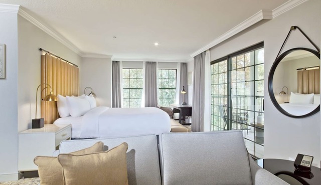 The Inn at Saratoga, Tapestry Collection by Hilton