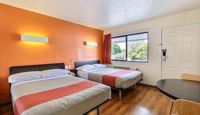 Motel 6 Sunnyvale, CA - South