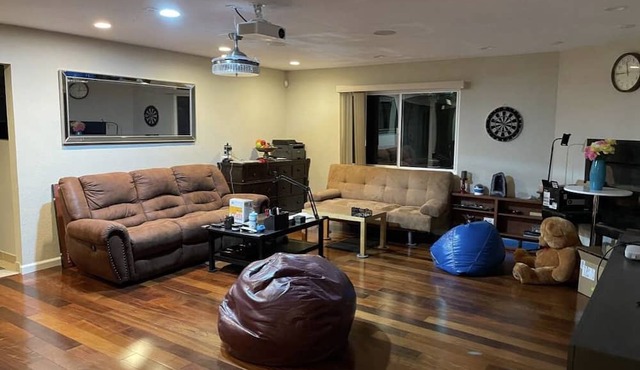 Kick back and relax in this one bedroom R3 with all comforts.