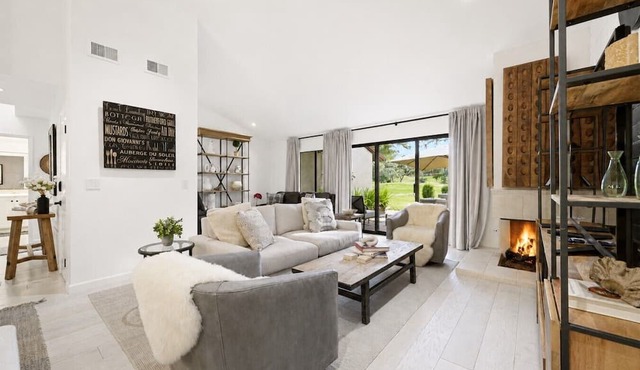BBQ & Fire Pit with Golf Course Views at Silverado