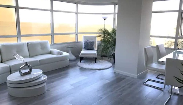 Bay bridge sunrise views - 2 bedroom condo
