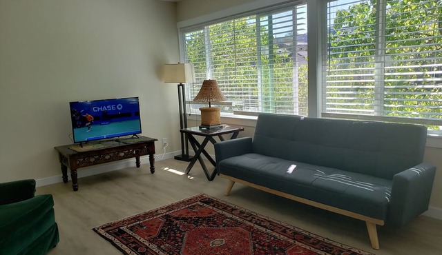 Lake Merritt One Bedroom # 2 No stairs