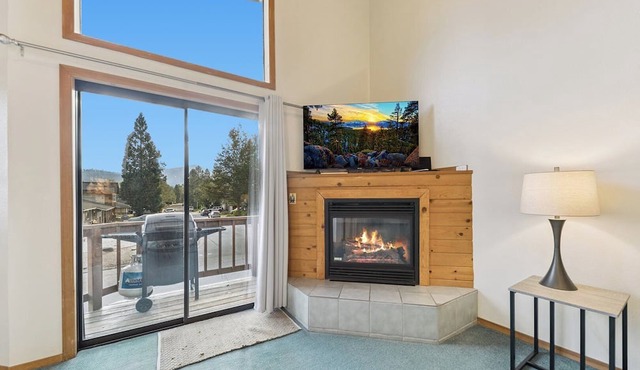 587 Danube Drive in South Lake Tahoe
