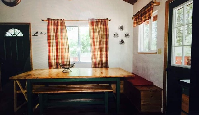 Kings Beach Chalet Retreat with Jacuzzi in Kings Beach