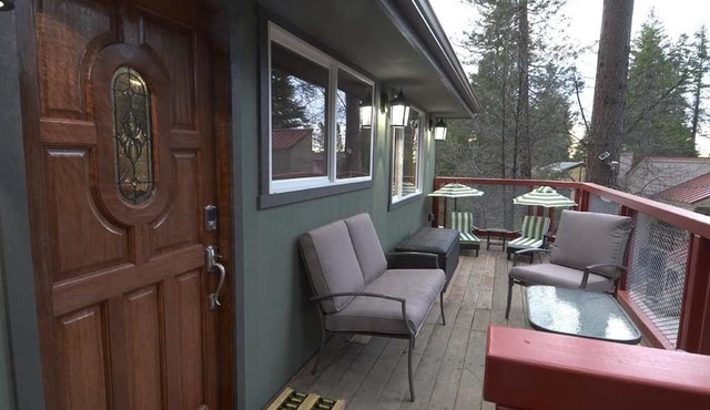 Inside Yosemite Nat Park! Newly remodeled private 2bd 2ba home with central A/C