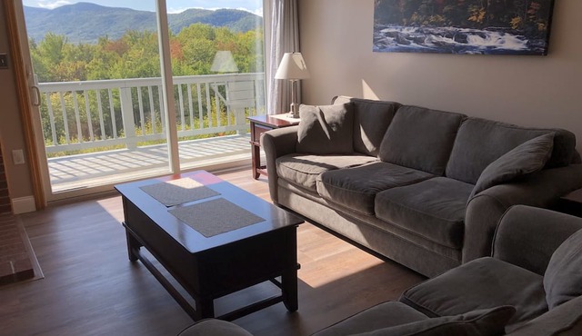 Amazing Views, Peaceful Surroundings, Yet Minutes From All The Fun. 3/2 in Intervale