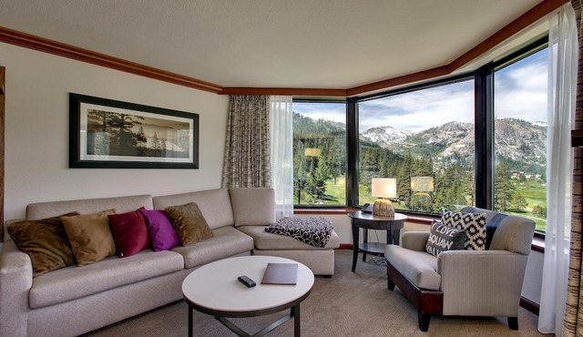 Hyatt’s EVERLINE™️Resort & Spa,2bdrm PANORAMIC VIEWS!Pool,hot tubs SKI-IN-Out😎