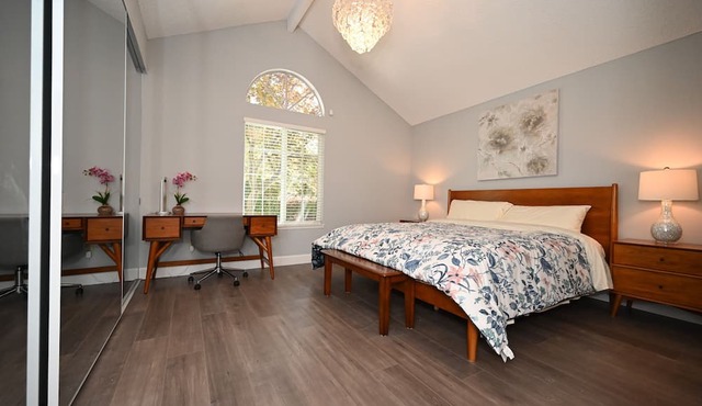 360 Spectacular Bay View luxury home close to NAPA and San Francisco in Vallejo