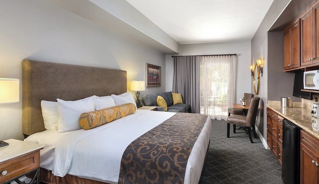 Napa Valley | Napa Wine Getaway | Pool & Hot Tub
