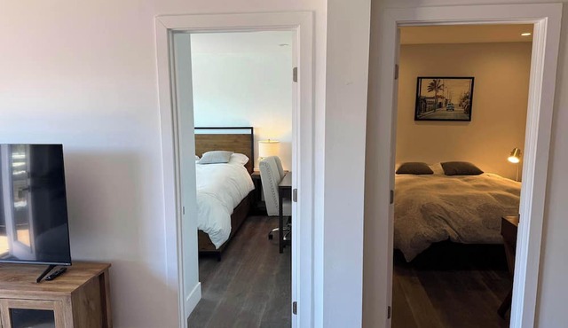 Cozy 2-Bedroom Guesthouse with Private Patio