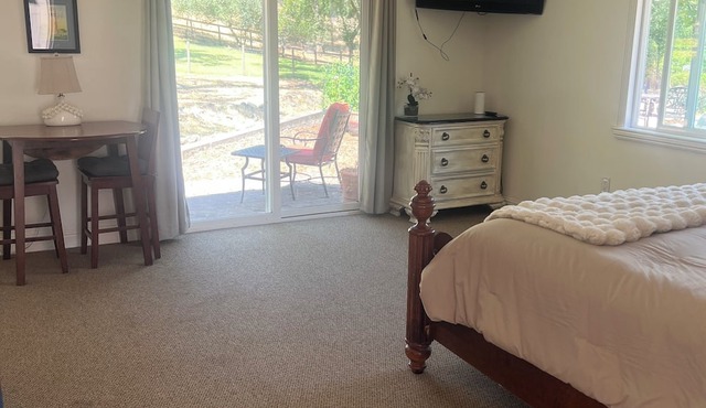 Charming cottage in delightful Loomis in Loomis