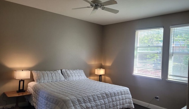 Charming 3-bedroom house with AC, WiFi in peaceful Bay Point