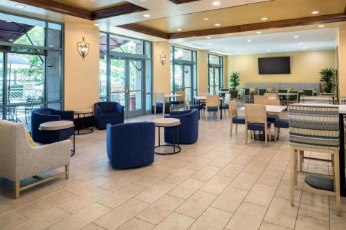 Embassy Suites by Hilton Sacramento Riverfront Promenade
