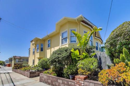 Spacious Studio Near Golden Gate Park
