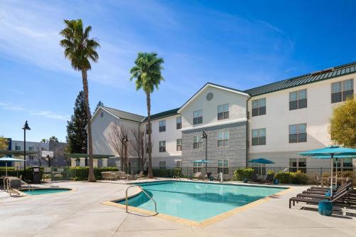 Homewood Suites by Hilton Sacramento Airport-Natomas