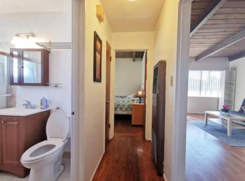 Bright and Modern 2BR with Parking