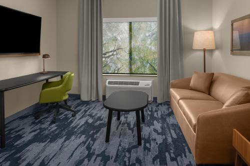 Fairfield by Marriott Inn & Suites Stockton Lathrop