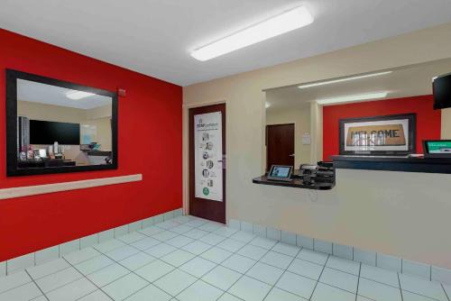 Studio 6 Extended Stay Sacramento Arden Way CA