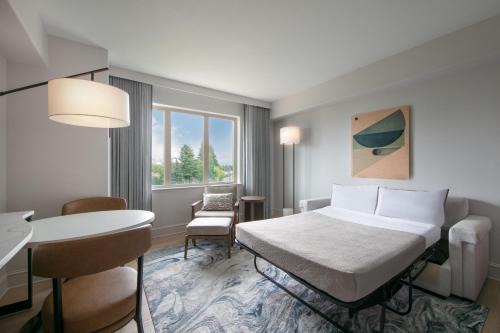 The Westin Sacramento Hotel & Marina
