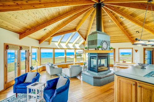 Pelican House