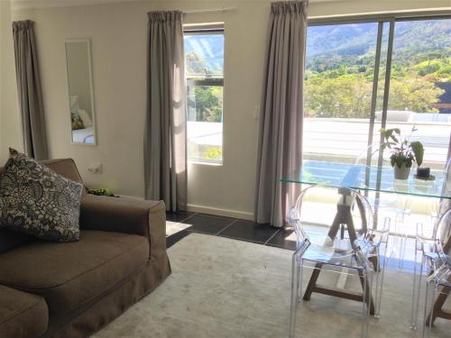 The Rondebosch 517