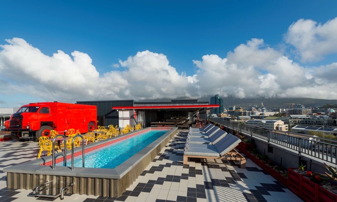 Silo District Hotel | Radisson Red Hotel V&A Waterfront Cape Town