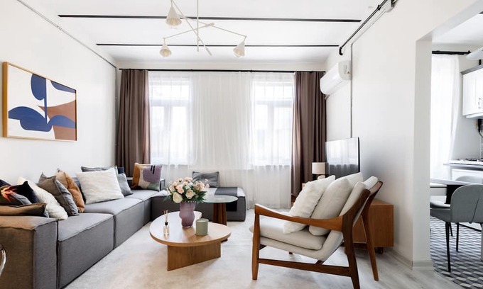 Galata Apartment | Chic Flat 5 min to Galata Tower in Istiklal Ave